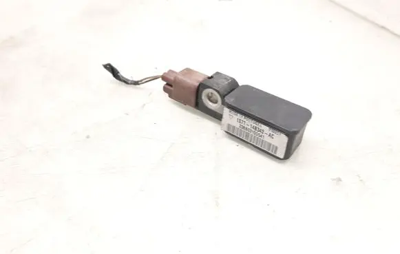Ford Mondeo Mk III Airbag deployment crash/impact sensor 1S7T14B342AC