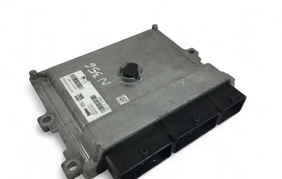 Dacia Sandero Engine control unit/module ECU 237107175R