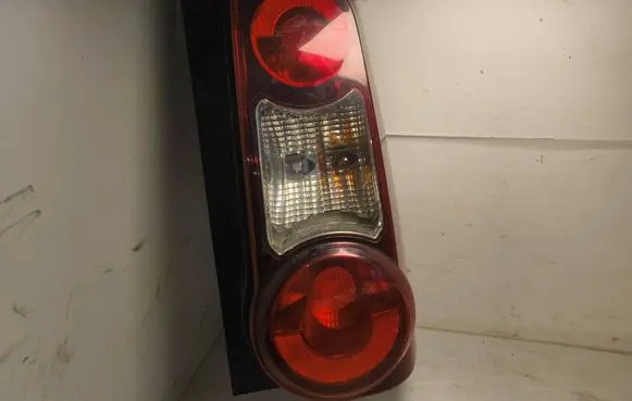 Peugeot Partner Rear/tail lights 9680607880 9677205480