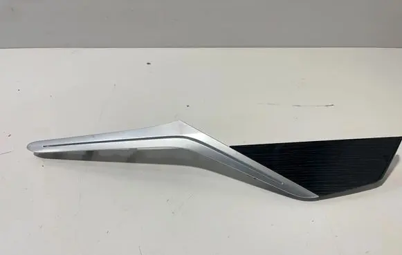 BMW X7 G07 Rear door card panel trim 5570500 8089130