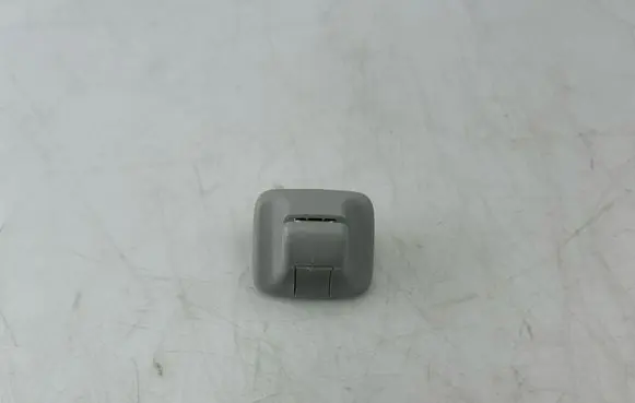 Volkswagen Golf VI Sun visor clip/hook/bracket 1K0857561B