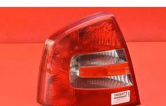 Skoda Octavia Mk2 (1Z) Rear/tail lights