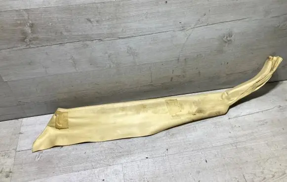 Bentley Mulsanne Rear seat side bottom trim 
