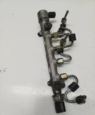 Volkswagen Tiguan Fuel main line pipe 04L089G DFG