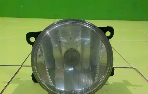 Citroen DS3 Front fog light LEWY 15AB52