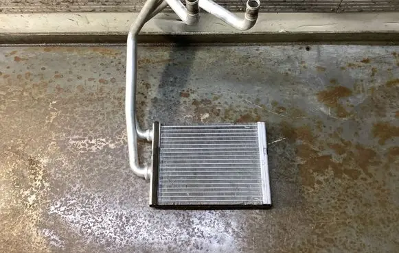 Nissan X-Trail T30 Heater blower radiator