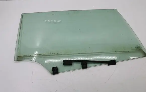 Peugeot 5008 Rear door window glass