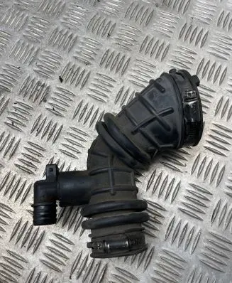 Chrysler Grand Voyager IV Intercooler hose/pipe 04861383AA 95658A