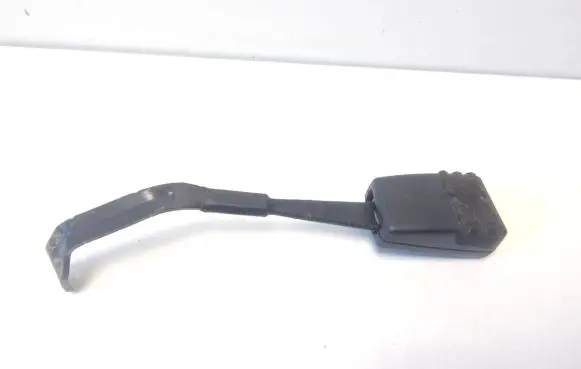 Audi TT Mk1 Front seatbelt buckle 8P0857755