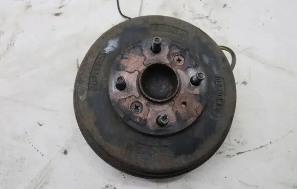 Mazda 2 Rear wheel hub spindle/knuckle 1111