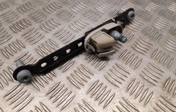 Chrysler Pacifica Seat belt adjustment rail 5LA64PD2AB