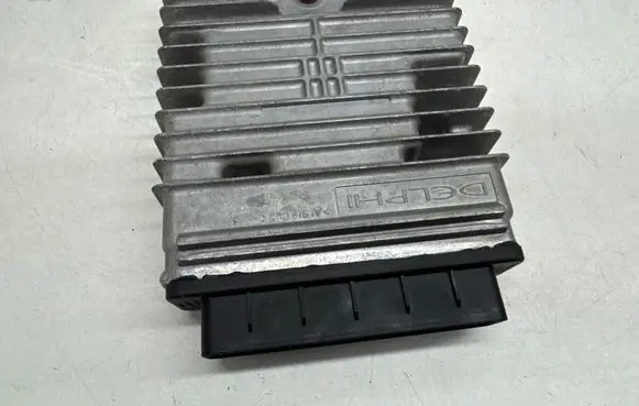Ford Mondeo Mk III Engine control unit/module 6S7112A650BG
