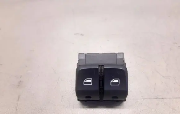 Audi A1 Electric window control switch 8X0959851A
