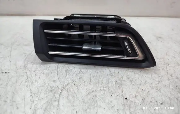 Dashboard side air vent grill/cover trim