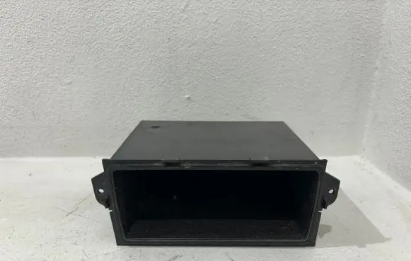 Audi 80 90 B2 Front trunk storage compartment trim 811863209A