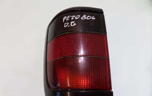 Peugeot 806 Rear/tail lights 3016