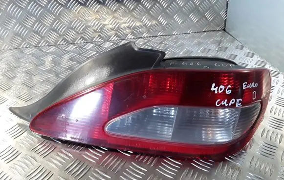 Peugeot 406 Rear/tail lights 2289D