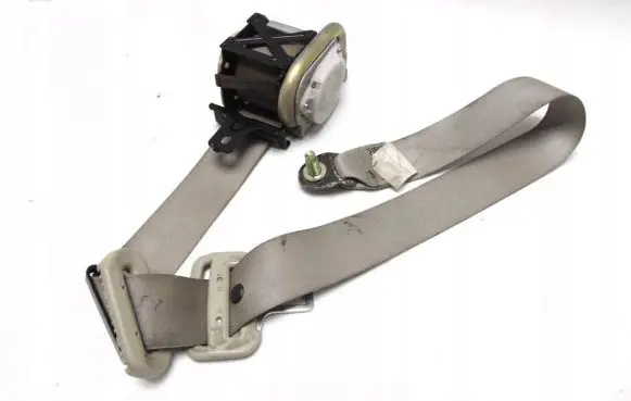 Infiniti FX Front seatbelt
