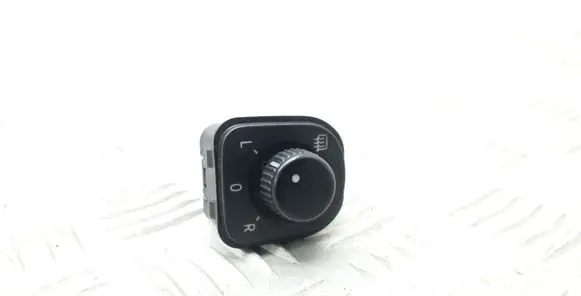 Volkswagen PASSAT B7 Wing mirror switch 1K0959565L