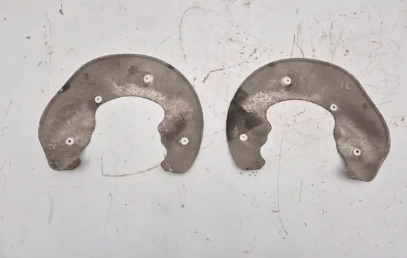 Audi Q5 SQ5 Front brake disc dust cover plate 8K0615311D 8K0615312D 8K0615311H