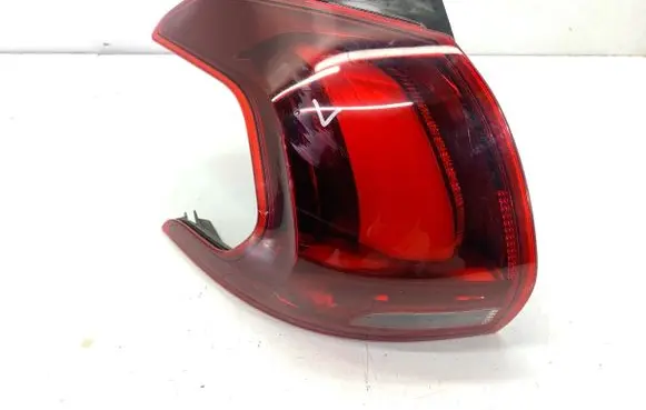Peugeot 2008 I Rear/tail lights 