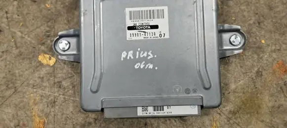 Toyota Prius (NHW20) Engine control unit/module 8998147130