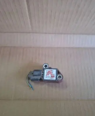 Volvo V50 Airbag deployment crash/impact sensor 30737138