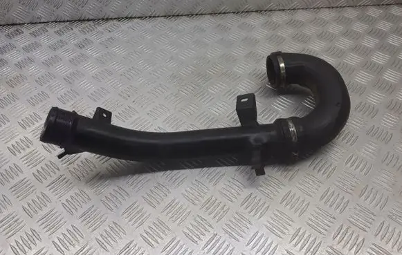 Opel Signum Intercooler hose/pipe 24468053