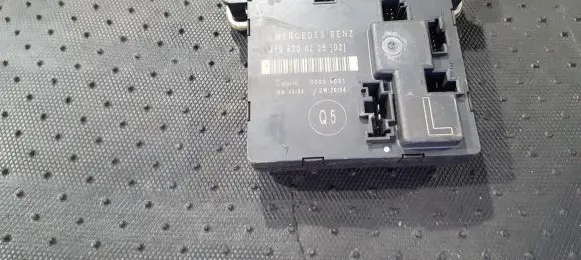 Mercedes-Benz CLS C219 Other control units/modules 219820026 00005031