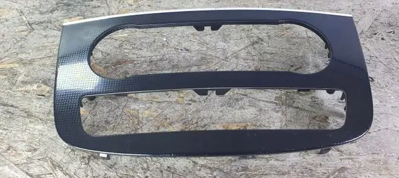Mercedes-Benz R W251 Climate control/heater control trim A2516800339