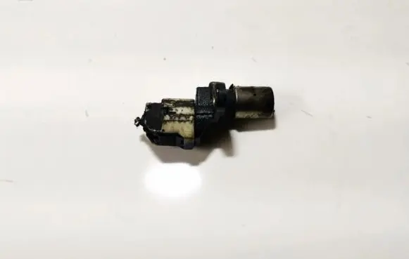 Toyota Avensis Verso Crankshaft position sensor 9091905012 0296000251