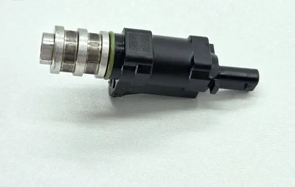 BMW M5 F90 Turbo solenoid valve 7639993 11417639993