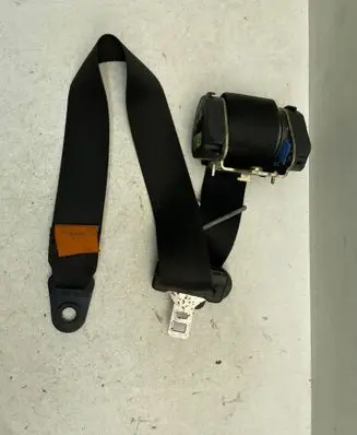 Ford Focus Front seatbelt 040238 C66LA