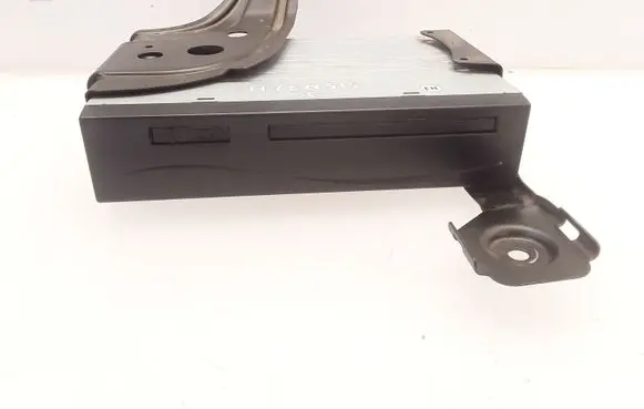 Toyota Avensis T250 CD/DVD changer 8684153041 4621000661