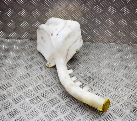 Mazda 2 Windshield washer fluid reservoir/tank 2S6117618AD 2N1117618AD