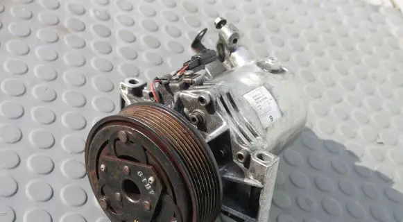 Nissan Pulsar Air conditioning (A/C) compressor (pump) 3ZL1A