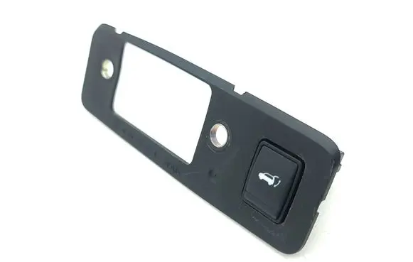 Renault Austral Tailgate/boot open switch button 30612A 8173R