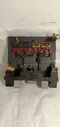 Volkswagen PASSAT B6 Comfort/convenience module 3C8937049D 03627003 F005V00744