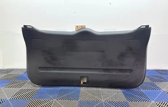 Toyota RAV 4 (XA40) Tailgate trim 6775042051