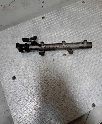 Audi A6 S6 C6 4F Fuel main line pipe 059130090AA