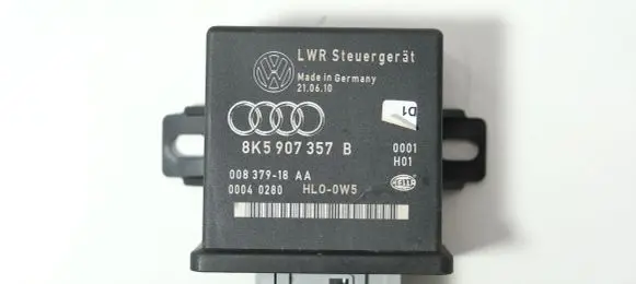 Audi A4 S4 B8 8K Light module LCM 8K5907357B