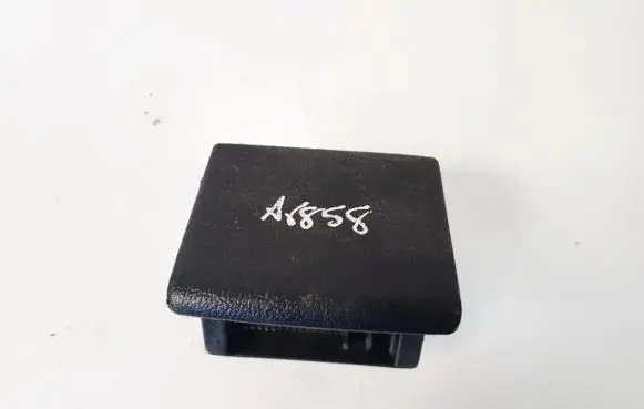 Volkswagen PASSAT B4 Car ashtray 3a0857962b