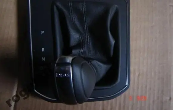 Volkswagen Touran III Other switches/knobs/shifts