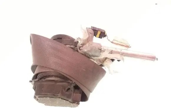 Volvo S60 Middle seatbelt (rear) 6029333
