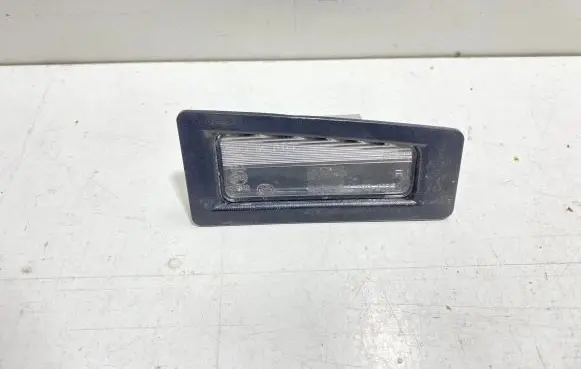 Mazda CX-3 Number plate light 13041979