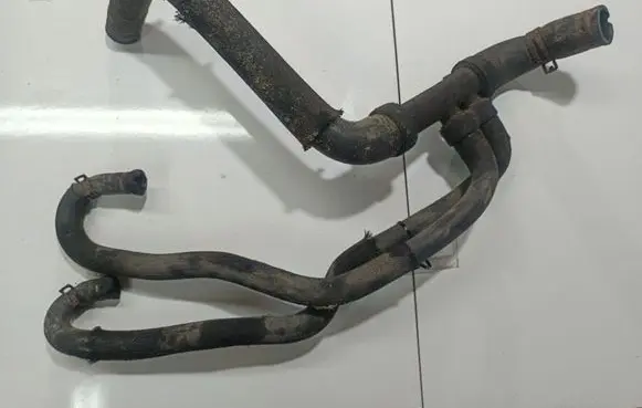 Renault Espace - Grand espace IV Engine coolant pipe/hose 