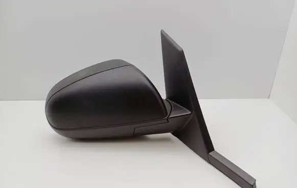Front door electric wing mirror