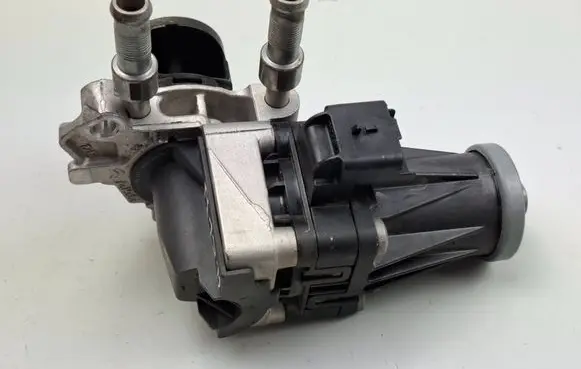 Peugeot 3008 II EGR valve 50563924 2094400704