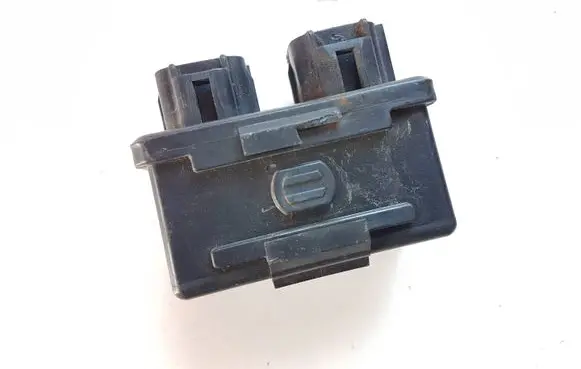 Subaru B9 Tribeca Window wiper relay 86121XA00A