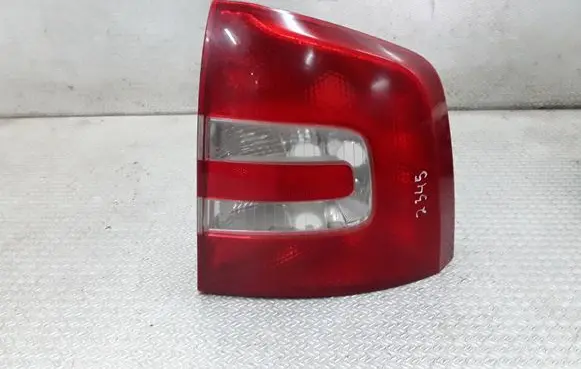 Skoda Octavia Mk2 (1Z) Rear/tail lights